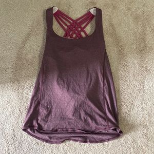 Lululemon Tank top with built in bra looks new Size 4